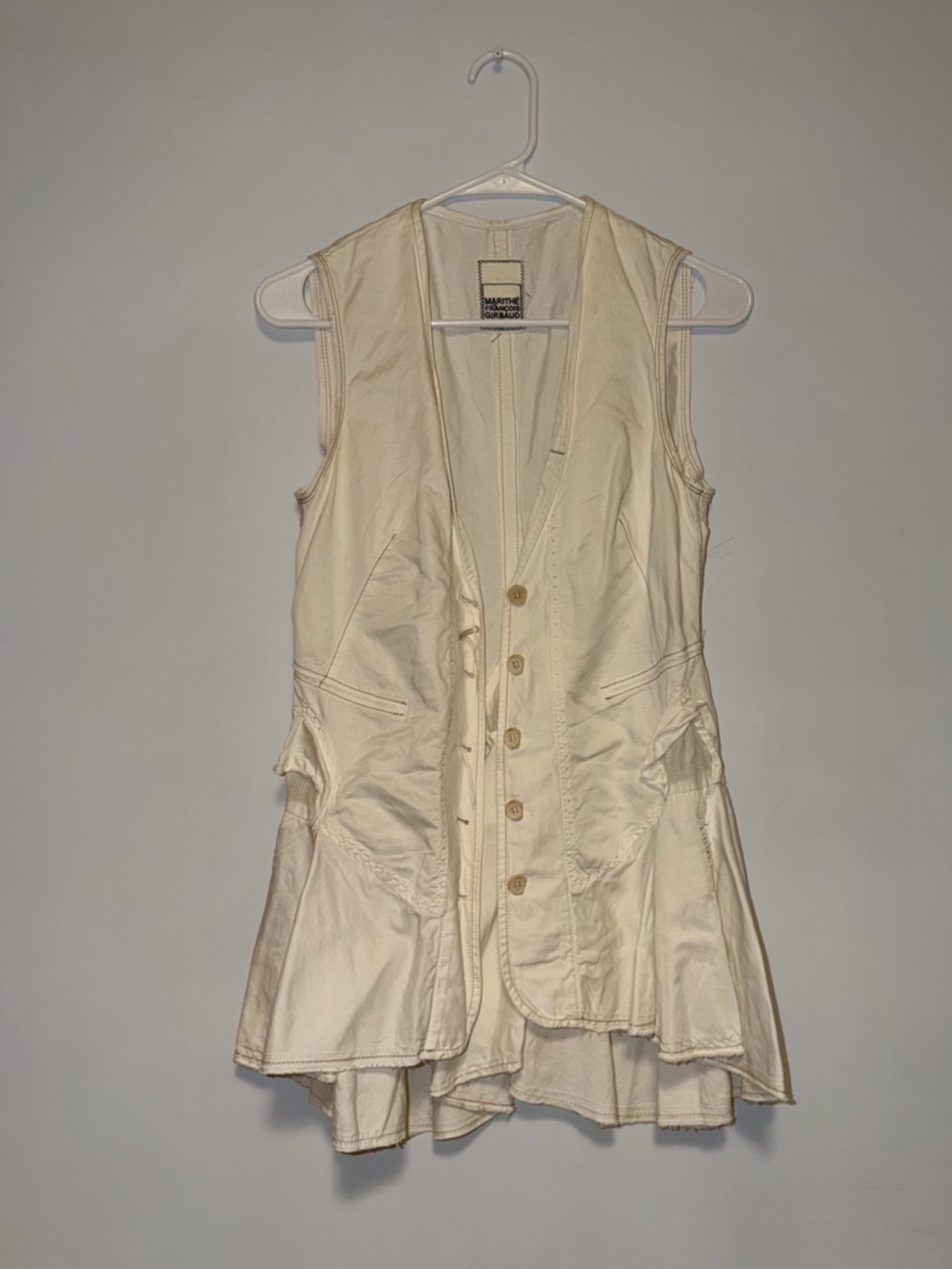 Marithe Francois Girbaud Cream Sleeveless Button-Front Vest